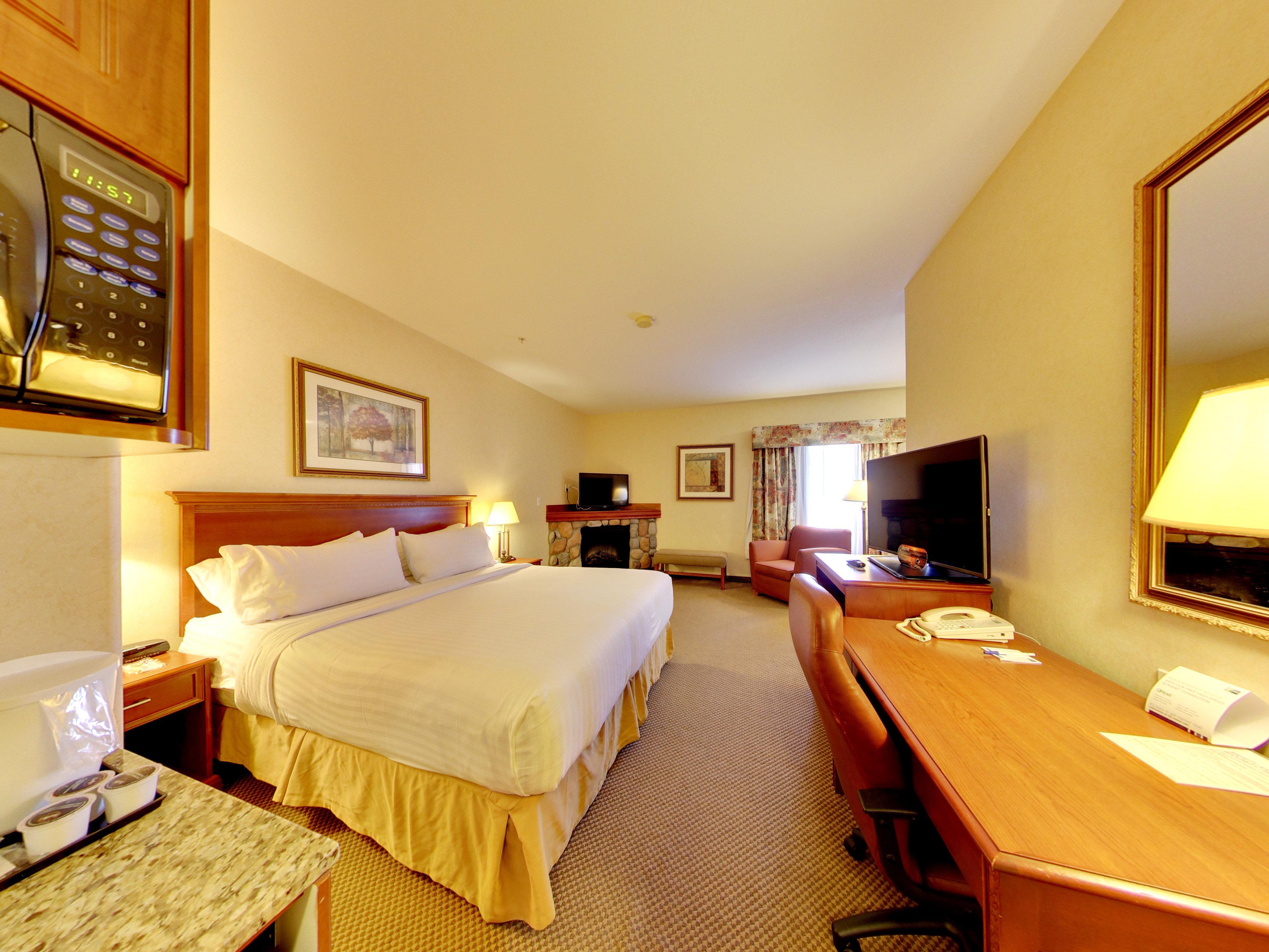 Holiday Inn Express Hotel & Suites - Edmonton International Airport By Ihg Ниску Екстериор снимка