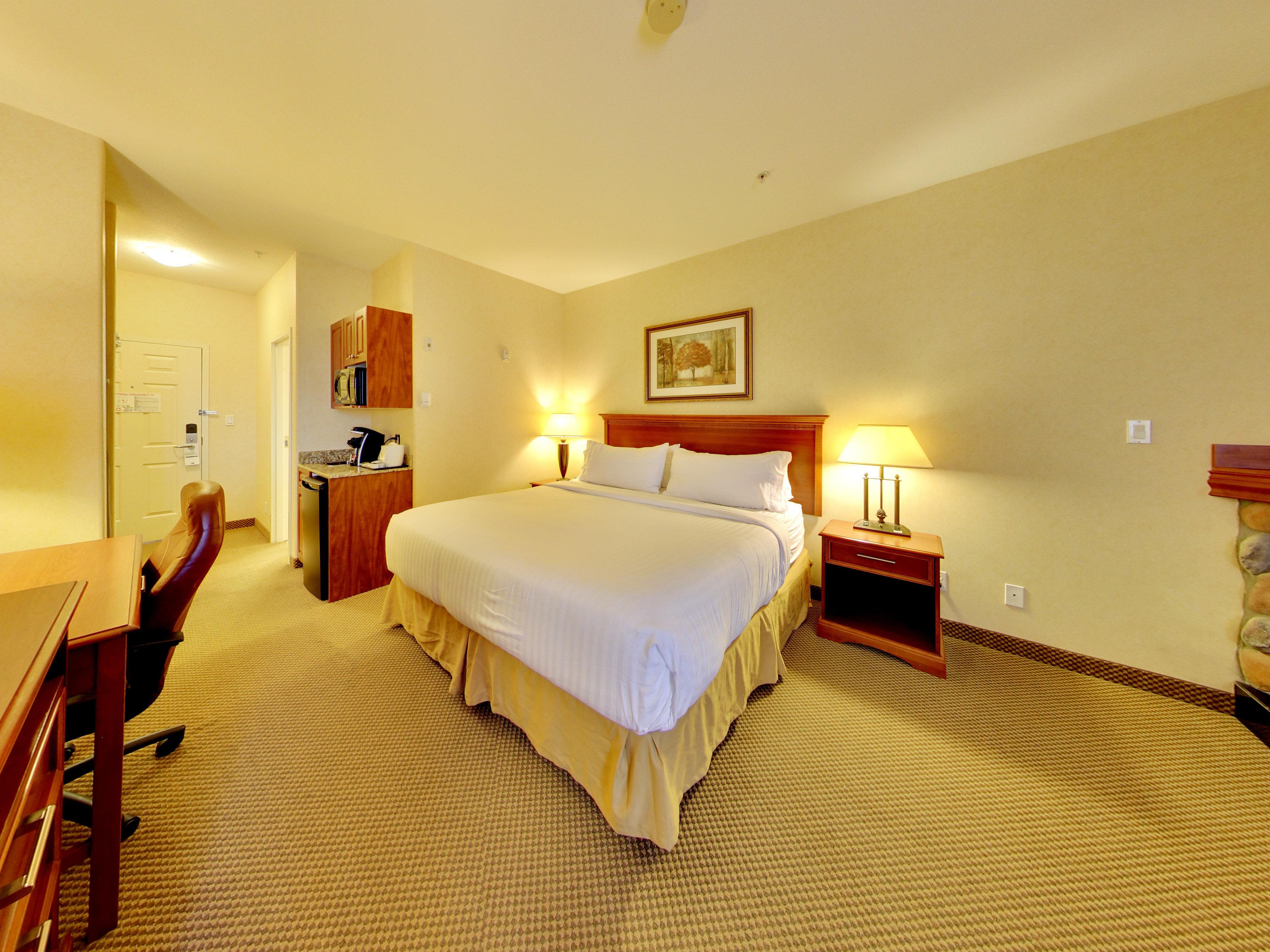 Holiday Inn Express Hotel & Suites - Edmonton International Airport By Ihg Ниску Екстериор снимка